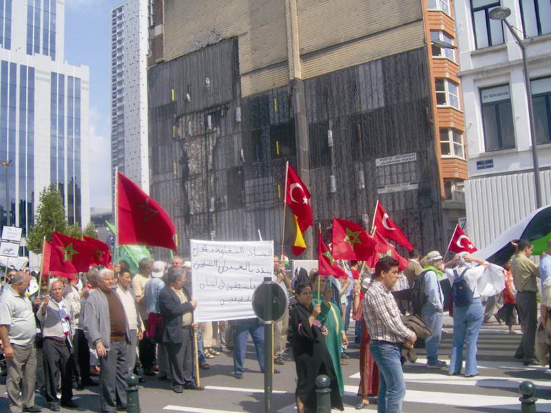 Brüksel'de onbinler ABD ve İsraili lanetledi