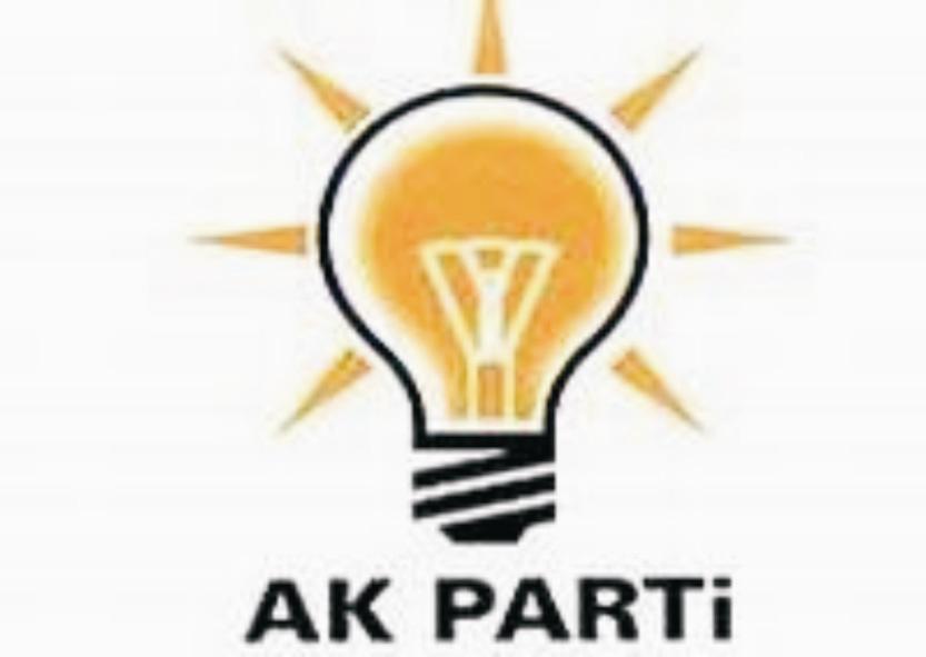 Türk askerinin Lübnan'a gitmesine yönelik karar, AK Parti'yi böldü.