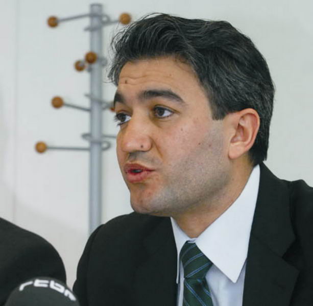 Bakan Emir Kır'dan davet
