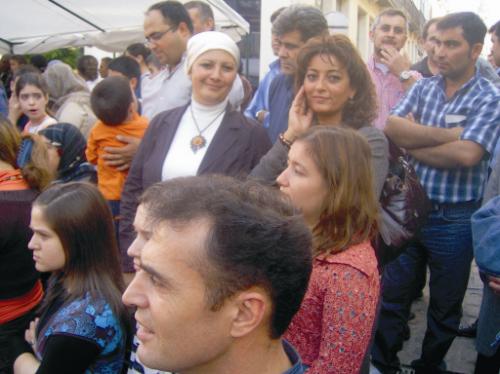 Hoca heykeli açılında siyasiler gövde gösterisi yaptı