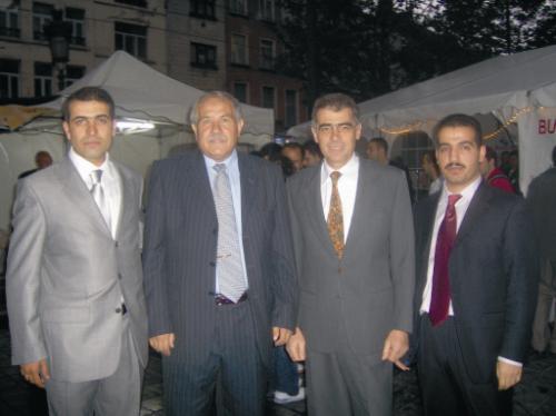 Ramazan çadırının konukları Büyükelçi  Fuat Tanlay ve Bakan Emir Kır idi