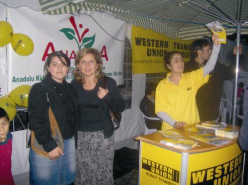 WESTERN UNION'DAN İFTAR YEMEĞİ