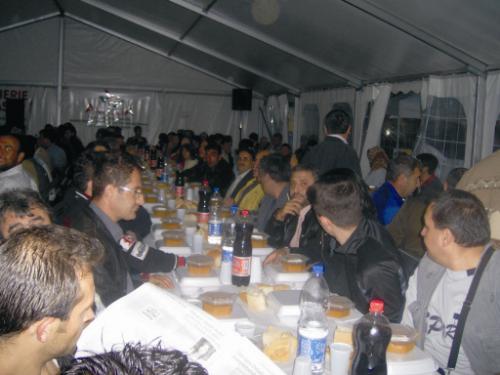 WESTERN UNION'DAN İFTAR YEMEĞİ