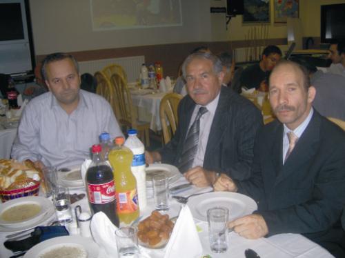 Hakan Erbaş'tan sinevizyonlu iftar yemeği