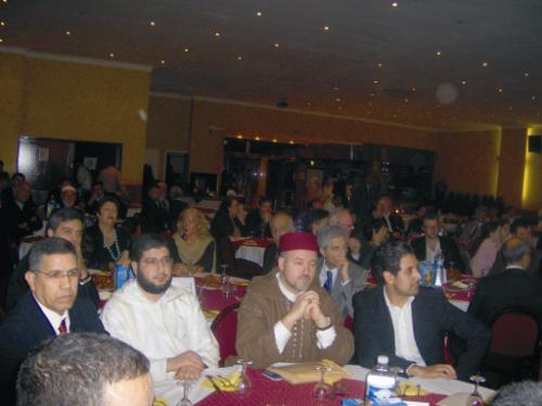 EXECUTIF İFTARINDA BELCİKA MÜSLÜMANLARI BİR ARAYA GELDİ