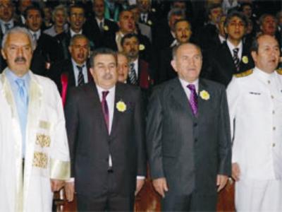 REKTÖRDEN ATATÜRKÇÜLÜK VE İSLAM MESAJI