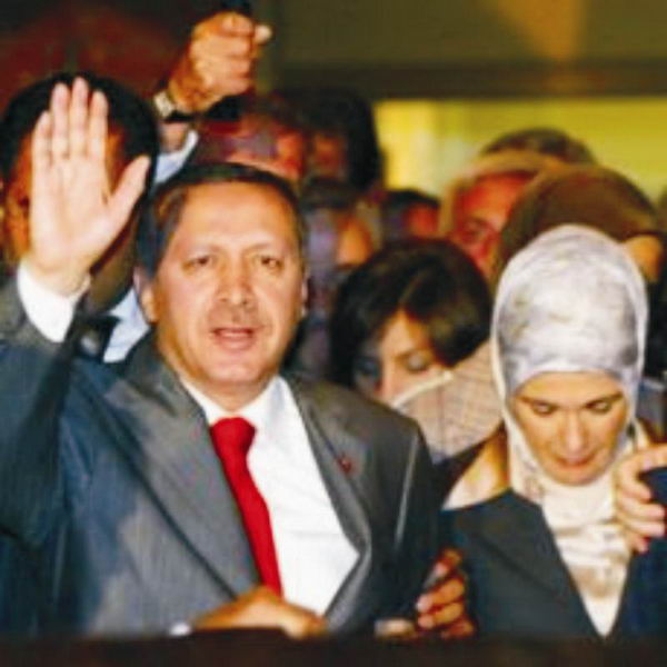 ERDOĞAN TABURCU OLDU