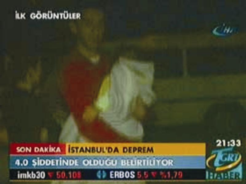 MANYAS GÖLÜ MERKEZLİ 5.2'LİK DEPREM KORKUTTU