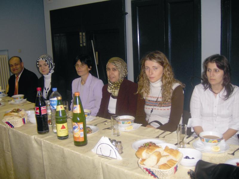 DİYANET KADIN KOLLARINDAN İFTAR YEMEĞİ