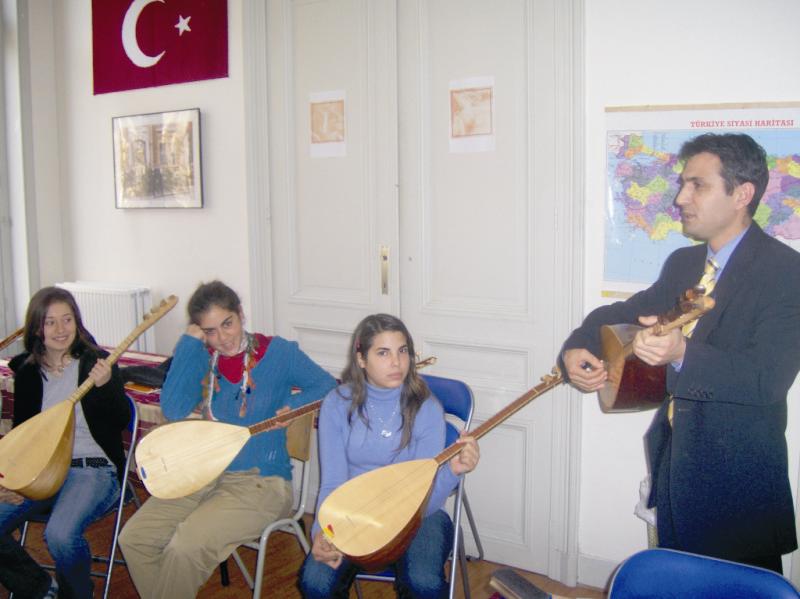 BADD KÜLTÜREL ETKİNLİKLERİ DEVAM EDİYOR