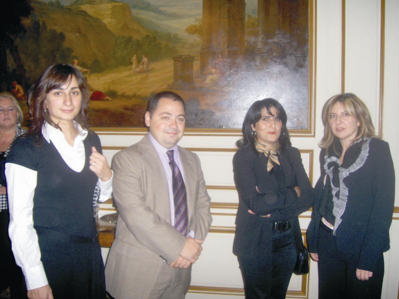 CUMHURİYET RESEPSİYONLARINA İLGİ BÜYÜK OLDU