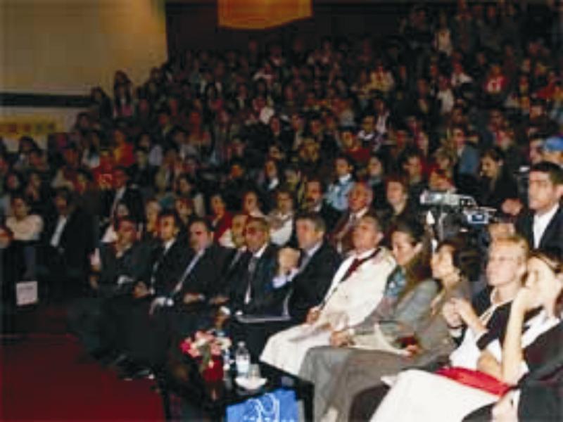 'Türklerle Ermeniler 600 yıl kardeşti'