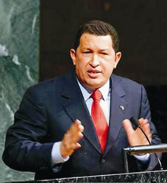Bush'un belalısı CHAVEZ, İRAN’DA