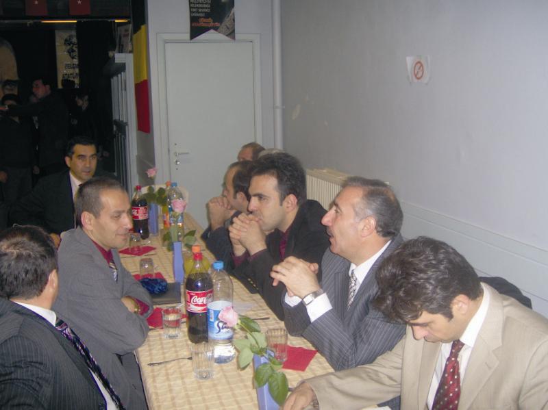 BADD'DEN ÖĞRETMENLERE BÜYÜK JEST