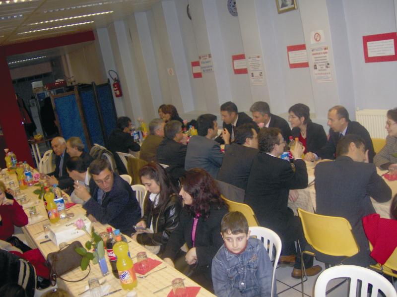BADD'DEN ÖĞRETMENLERE BÜYÜK JEST