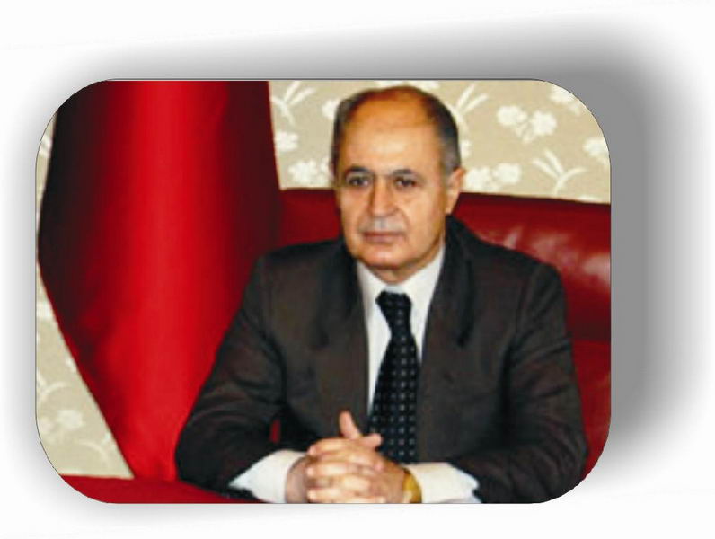 Sezer'den Anlamlı Bayram Mesajı