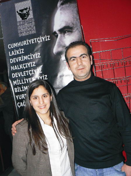 DÜNYA MÜZİKLERİ GECESİ COŞKULUYDU