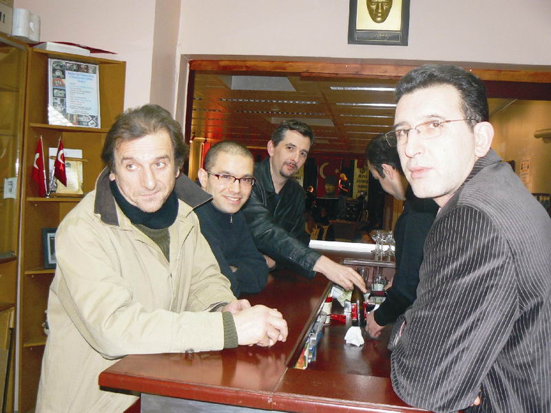 DÜNYA MÜZİKLERİ GECESİ COŞKULUYDU