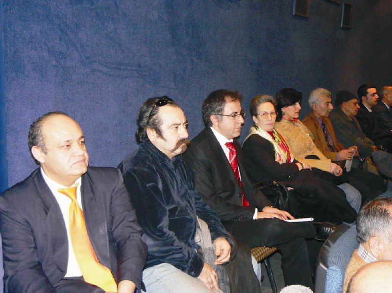 Halaçoğlu: 'Parlamento kararları skandaldır!'
