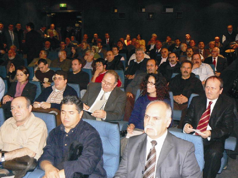 Halaçoğlu: 'Parlamento kararları skandaldır!'