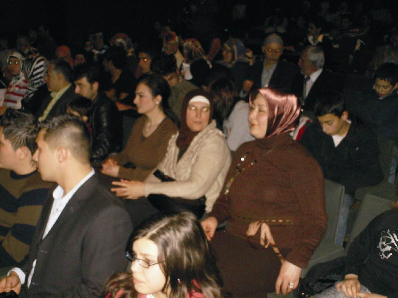 Çankkale Şehitleri Genk’de yad edildi