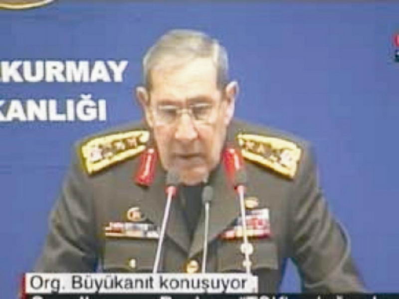Büyükanıt: 'Kuzey Irak'a girelim'