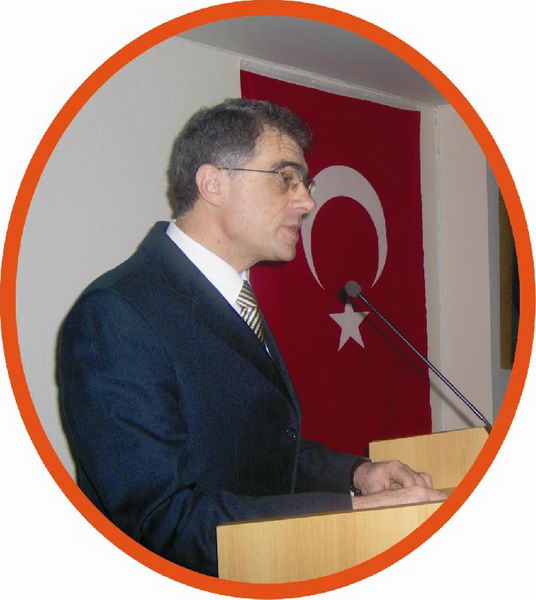 Büyükelçi Tanlay'dan De Standaard'a cevap