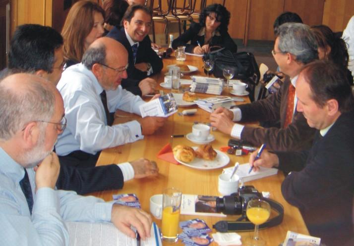 LİBERALLERDEN BASIN TOPLANTISI