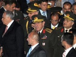 Asıl hedef Büyükanıt mıydı?