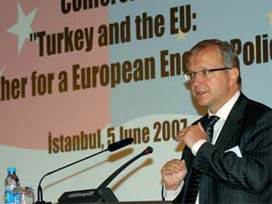 Olli Rehn: AB, Türkiye'nin yanında