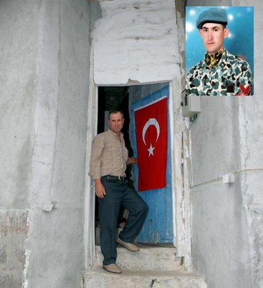 Şehitlerimizi rahmetle anıyoruz
