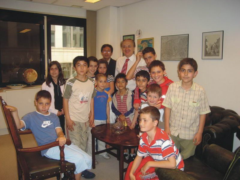 Öğrenciler konsolosluğu gezdi