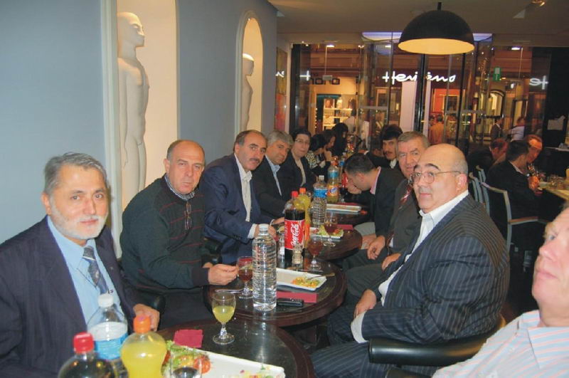 UETD'in iftar yemeği birlik mesajları ile son buldu