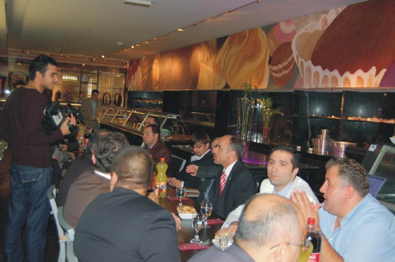 UETD'in iftar yemeği birlik mesajları ile son buldu