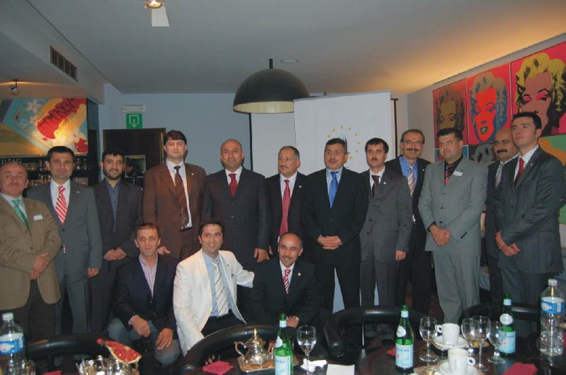 UETD'in iftar yemeği birlik mesajları ile son buldu