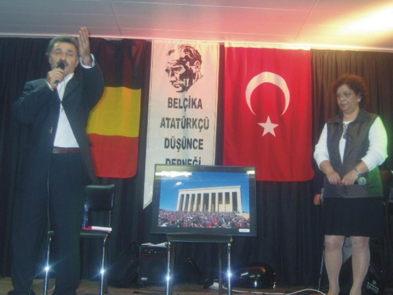 Sönmez:‘Her durumda Cumhuriyetimizi savunacağız’