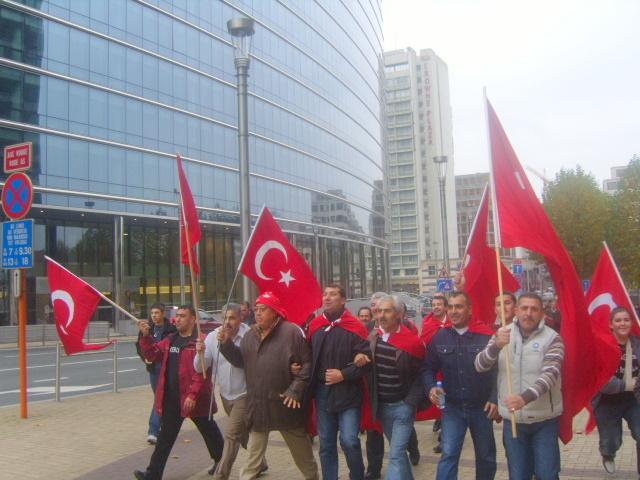 MİTİNGİN DÜŞÜNDÜRDÜKLERİ/Rıza Özen
