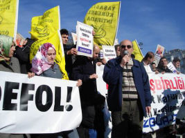 Taksim’de Protesto: KATİL PERES DEFOL!