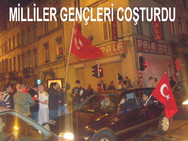Milllilerin başarısı gençleri coşturdu