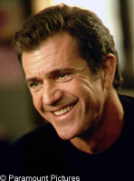 Mel Gibson'ı caydırdık!