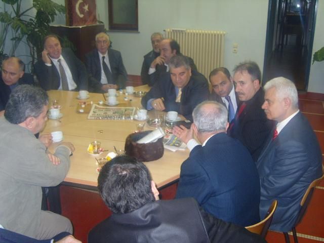 Brüksel Toplantısından Kurultay kararı çıktı