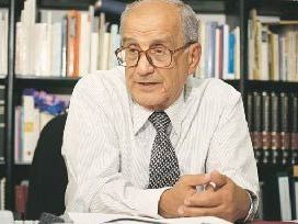 PROF.DR MÜMTAZ SOYSAL BRÜKSELE GEİYOR