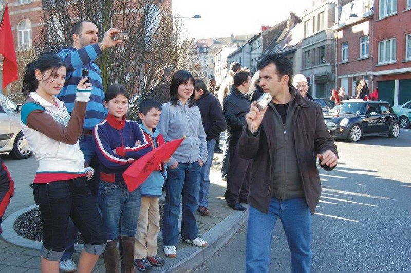 Brüksel'de Kosovalılar Bağımsızlıklarını kutluyorlar