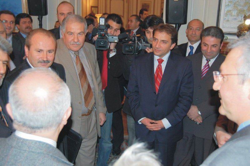 Başbakan Yardımcısı Çiçek Türk toplumu temsilcileriyle biraraya geldi