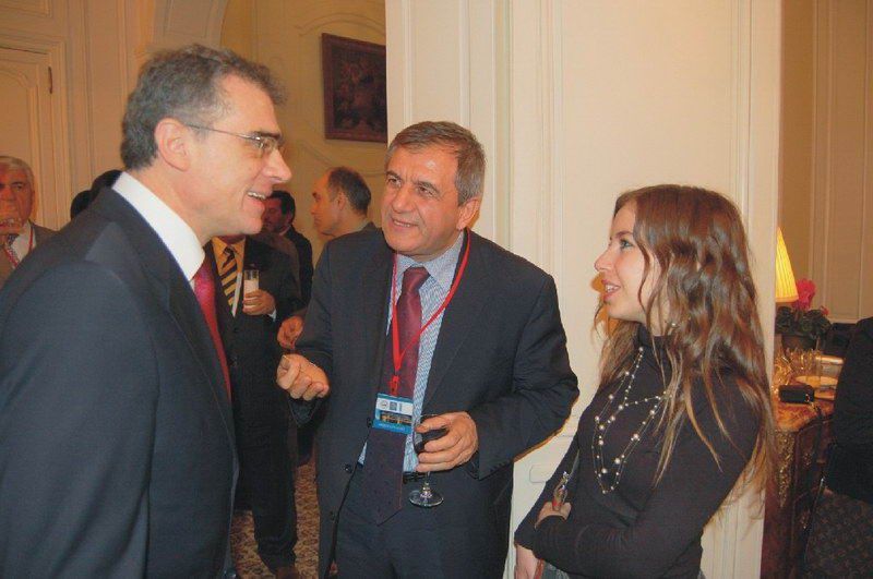 Büyükelçi Tanlay'dan Eğitimcilere resepsiyon