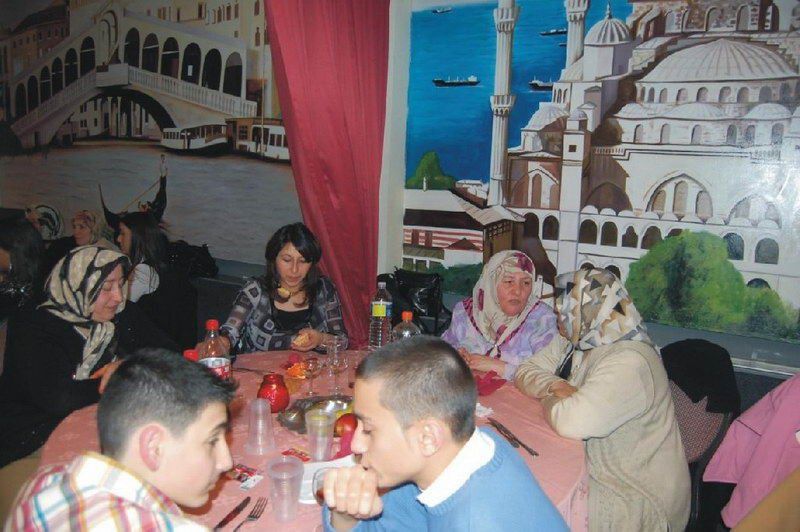 Kadir ve Gülten çiftnin mutlu günü