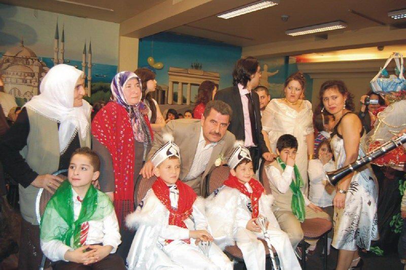 Kadir ve Gülten çiftnin mutlu günü