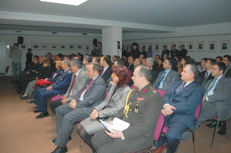 ÇANAKKALE ŞEHİTLERİ BRÜKSEL'DE ANILDI