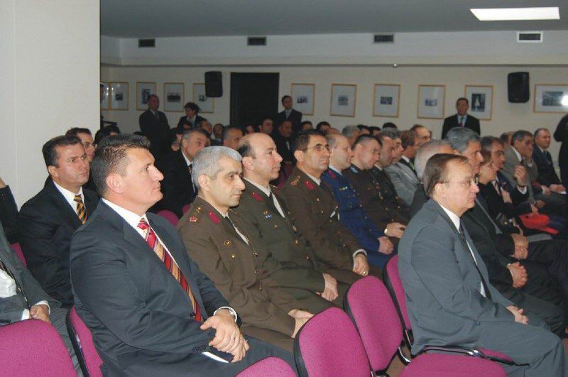 ÇANAKKALE ŞEHİTLERİ BRÜKSEL'DE ANILDI