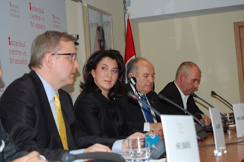 'İstanbul Centre İn Brussels Merkezi' açıldı
